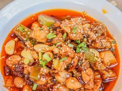 -捌贰虾蟹·江湖菜馆(江汉路店)