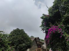 -高荡千年布依古寨旅游景区