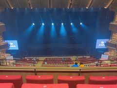 -交通银行前滩31演艺中心