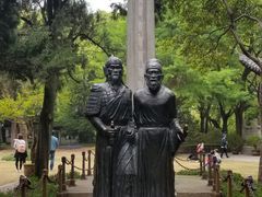 -汇龙潭