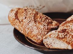 蔓越莓果仁全麦-红跑车(矿大店)