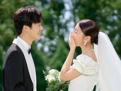 -拾年·定制婚纱摄影