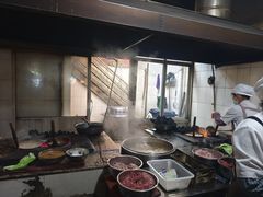 -正宗杨记普洱酸醋米线(总店)