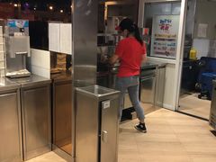 门面-DQ·蛋糕·冰淇淋(新世纪6F店)