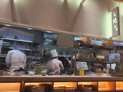 -关东小磨东北菜(漕河泾印象城店)