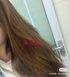 -时尚殿堂明星门店