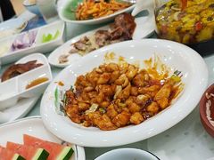 -大鸭梨烤鸭店(金顶街店)