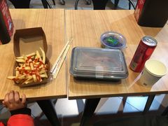 -盒马X会员店(王府井奥莱UP TOWN店)