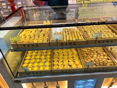 面包甜点陈列柜-金麦呈饼庄(铁西新玛特店)