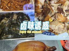 -向妈妈鲜卤(南湖金地店)