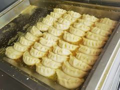 -周震馄饨