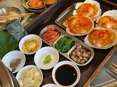 -围炉肉舍•炭烤活鳗•丹东海鲜烤肉(步行街店)