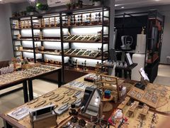 -肆兮眼镜·蔡司·徕卡战略合作店(大坪店)