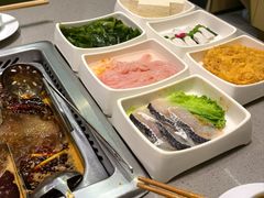 -海底捞火锅(杭州城西银泰城店)