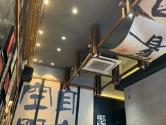 -8PINTS八品脱·日料·烧鸟·精酿小酒馆(莘庄店)