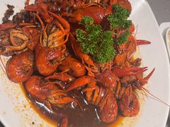 -新田360广场(上海华侨城店)