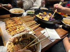 -万记麻辣烫国展总店