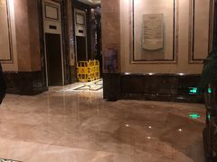 -上海南新雅大酒店