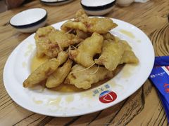 -小船渔村•大连菜•大连焖鱼(明泽街店)
