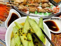 -威记烧嘢·南宁烧烤·超级生牛(绿地店)