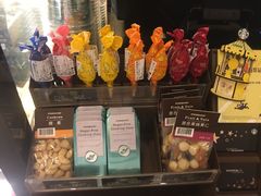 零售区-星巴克臻选(连云港苏宁广场店)