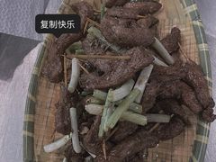 牙签肉-小民大排档(光谷店)