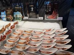 -雍容荟帝王蟹活龙虾展台自助(IFS黑金店)