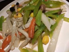 -前海沿·青岛菜(李沧万达店)