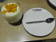 椰子芒果思慕雪-托斯卡纳烘焙意大利餐厅(五天地店)