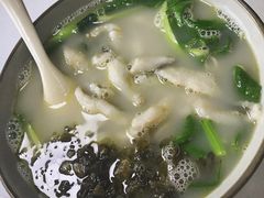 -明呈黄鱼面馆(斜土路店)