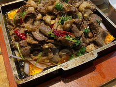 现煮手把肉-艾敏河蒙餐(海拉尔大街店)