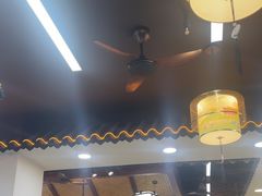 -秦君宝手擀菠菜面(金花路店)