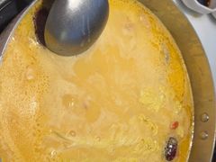 -洪氏嗨捞·猪肚鸡火锅(阳光天地店)
