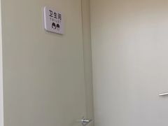 -怪兽屋·羊驼·猫咖·狗咖(俊华广场店)