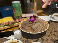 -悦牧·酸汤牛肉火锅(沃尔玛店)