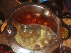 -烤圣自助美食音乐餐厅