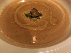 奶油蘑菇汤-恰餐厅及酒吧 CHAR Bar & Grill (北京丽都皇冠假日店)