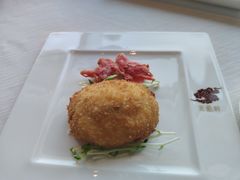 炸酿蟹盖-天龙轩(香港丽思卡尔顿酒店)