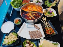 -唯爱KTV聚会餐厅(仙林东城汇店)
