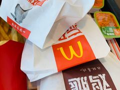 -麦当劳(展览路店)
