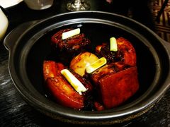 招牌砂窝红烧肉-俏江南(中山路先天下广场店)