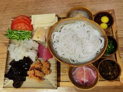 蒙自过桥米线-麦麦山云南菜(复地活力城店)
