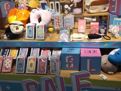 -九木杂物社(新奥购物中心店)