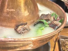 -雀舞云南菜(天津天河城购物中心店)