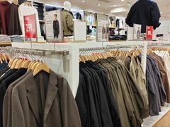 -优衣库(上海颛桥万达广场店)