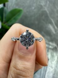 -LightOnly·培育钻石婚戒定制(天坛店)
