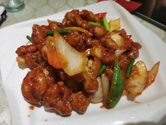 焦溜肥肠-华盛园卷子王农家菜水库鱼