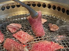 -铭牛烧肉·和牛海鲜自助(高新月牙湖店)