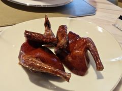 脆皮妙龄鸽-新荣记(新源南路店)