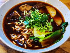 -醉牛腩·面小馆